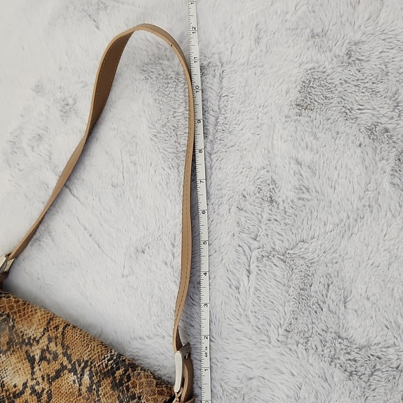 Michael Rome genuine leather snake print purse - Picture 7 of 11